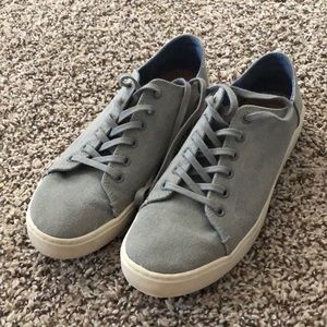 Grey Toms Sneakers Size 9